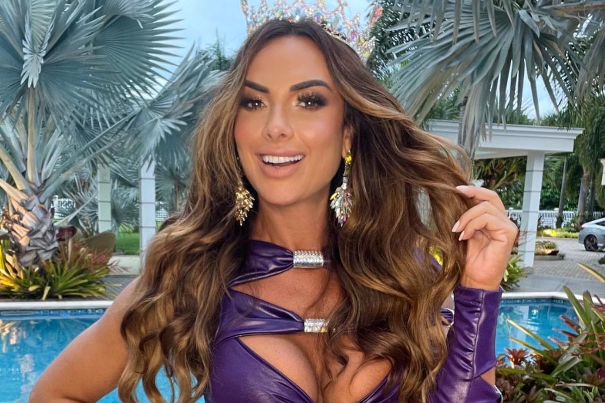 Nicole Bahls Confessa Se Arrepender De Ensaio Nu Constrangedor Fofocas E Famosos