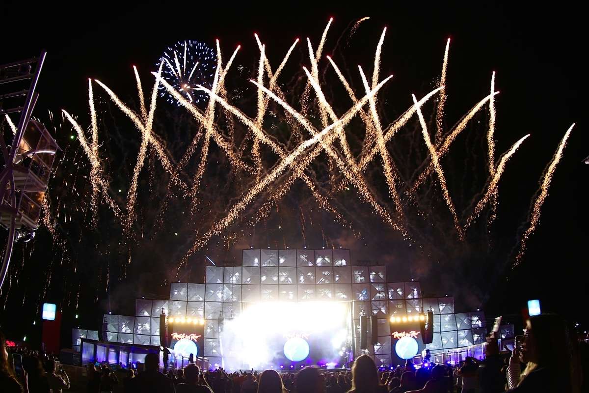 Queima de fogos na prévia do Rock in Rio