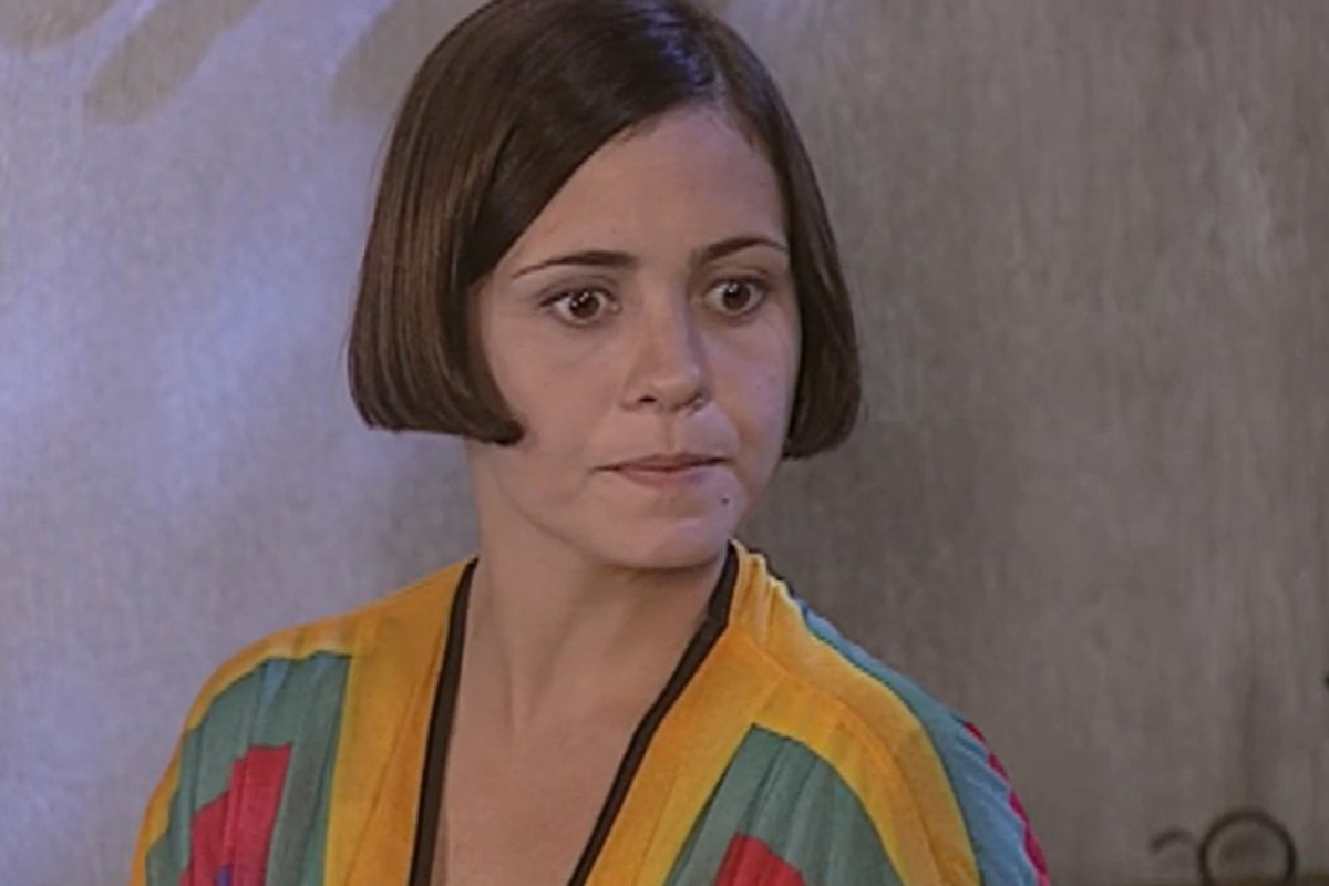 Catarina (Adriana Esteves) em O Cravo e a Rosa