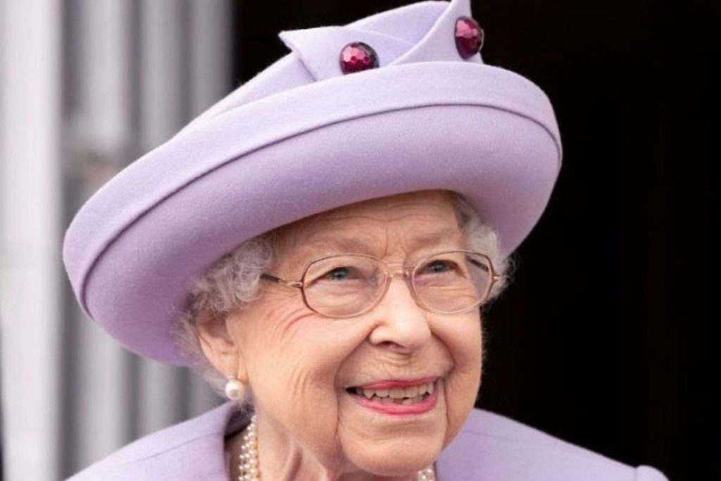 morre-a-rainha-elizabeth-ii-1024x683-2 Rainha Elizabeth II