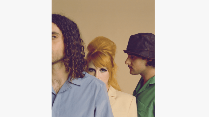 Paramore lança single “This Is Why” e anuncia data de lançamento do álbum