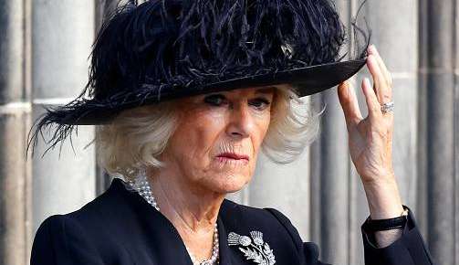 Camilla Parker presta homenagem “secreta” à Rainha Elizabeth II