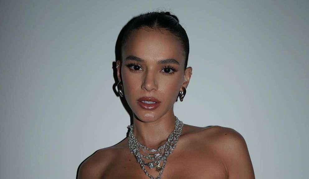 Bruna Marquezine fala sobre já ter achado que era assexual