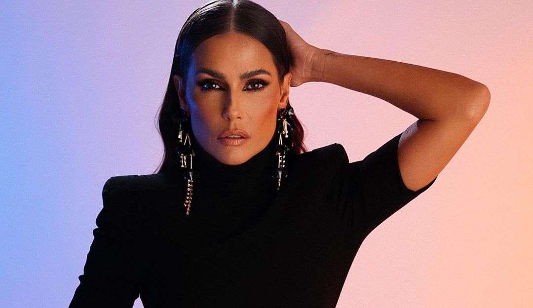 Deborah Secco afirma que está em paz com seu passado: “Não me dói, eu já me perdoei”