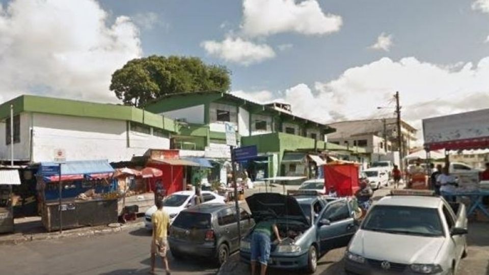 Homem vestindo verde e amerelo atira contra eleitores em Salvador; testemunhas dizem que atirador é bolsonarista