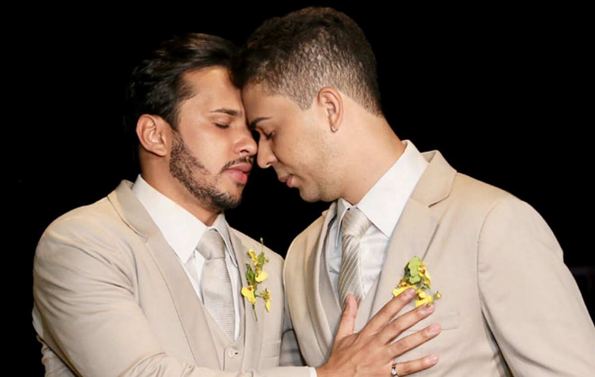 Carlinhos Maia e marido