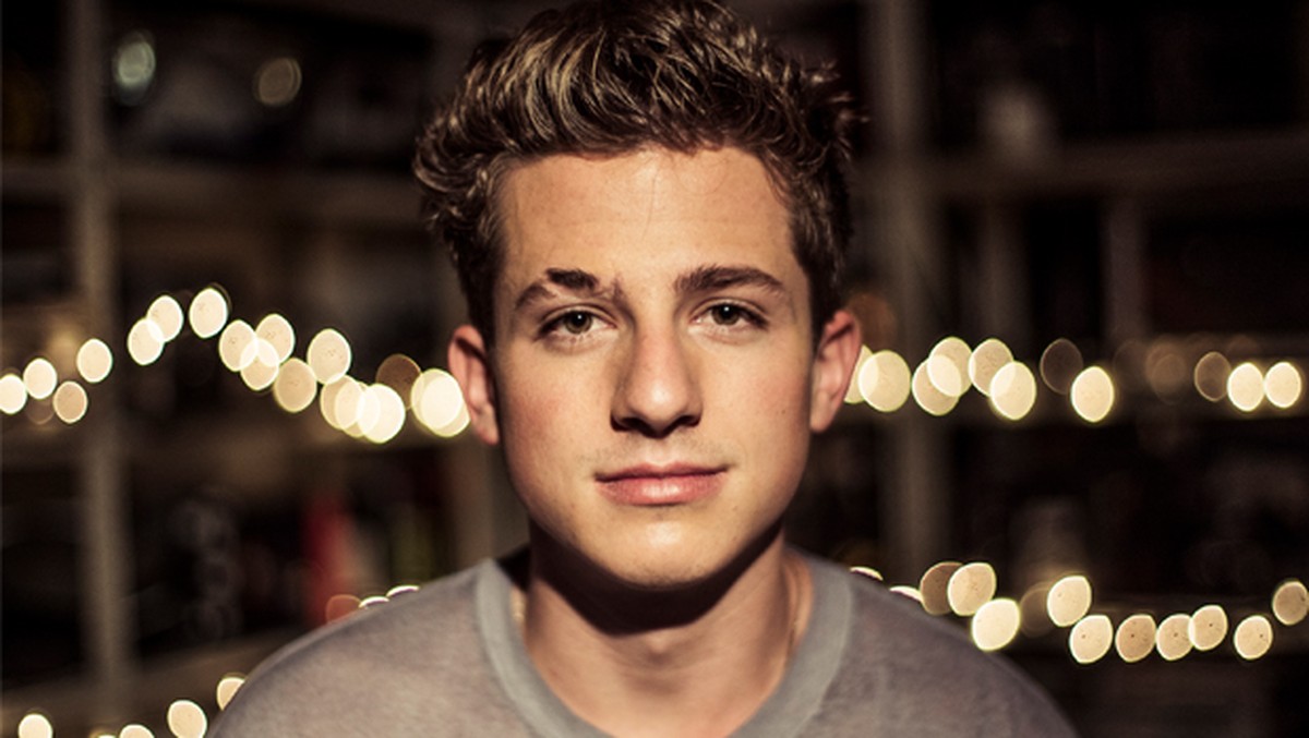 Veja a letra e tradução de “Loser”, novo single de Charlie Puth