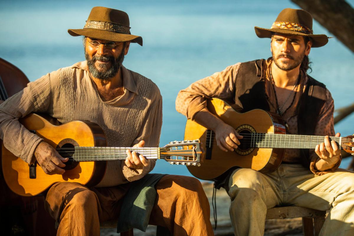 Almir e Gabriel Sater, nos bastidores do casamento de Juma e Jova + Muda e Tibério em Pantanal