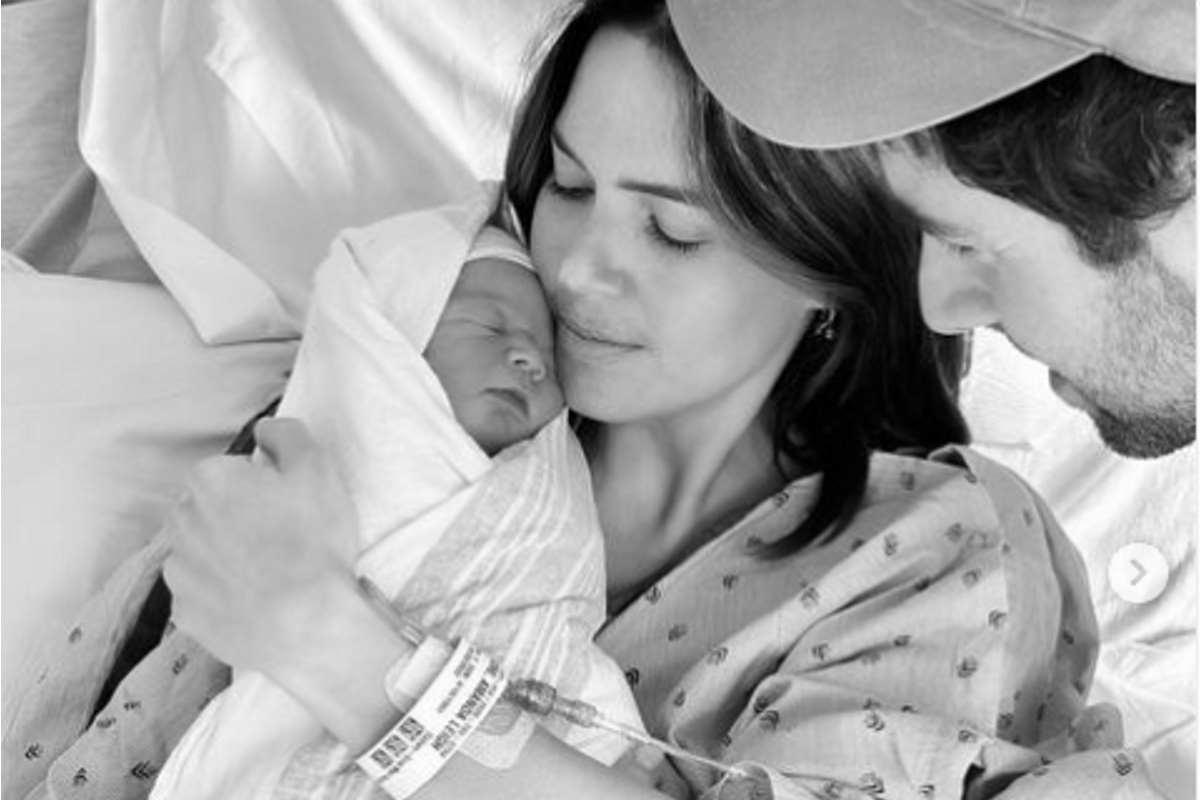 Mandy Moore matenidade
