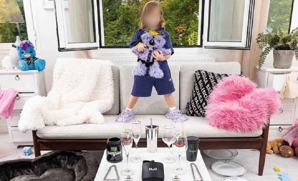 Balenciaga é acusada de incitar pedofilia após ensaio fotográfico polêmico