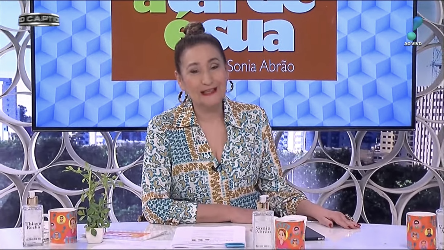 Sonia Abrão erra data de estreia do “The Voice Brasil” e é corrigida pelo público: “vou pra geladeira”