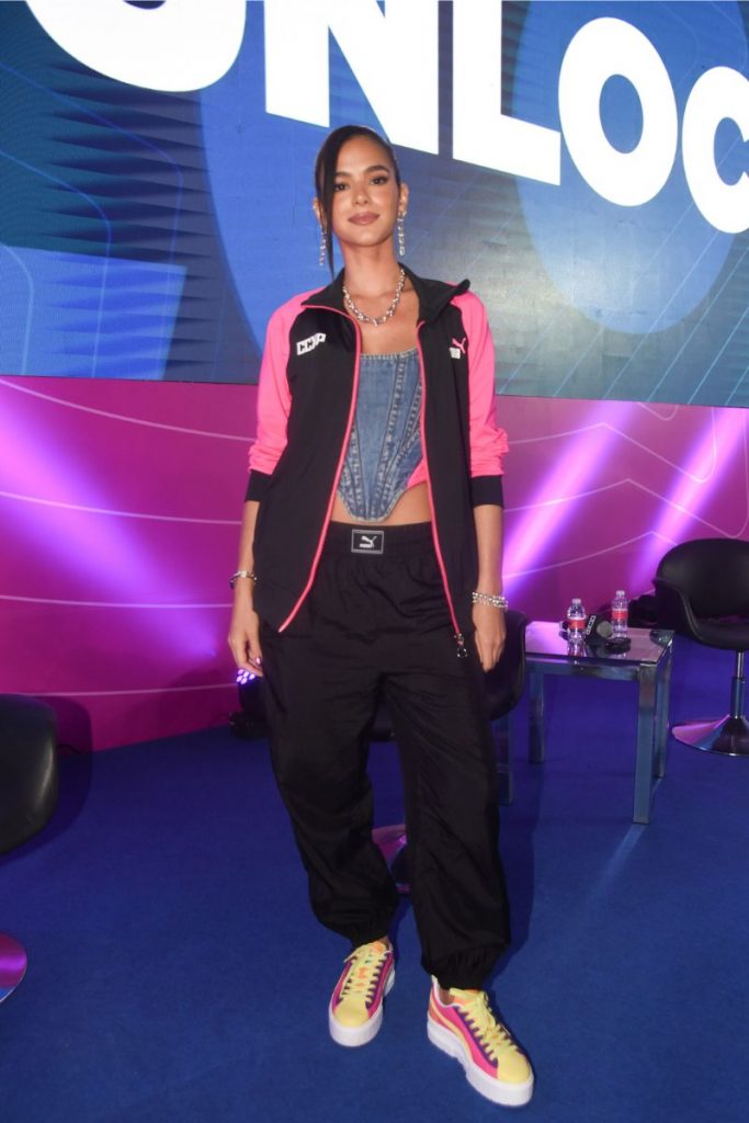 Bruna Marquezine com look Puma na CCXP