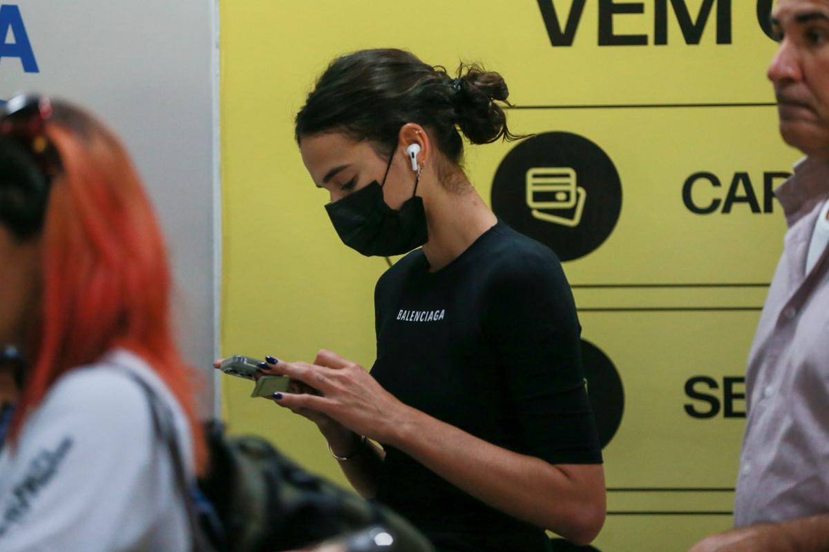 bruna marquezine