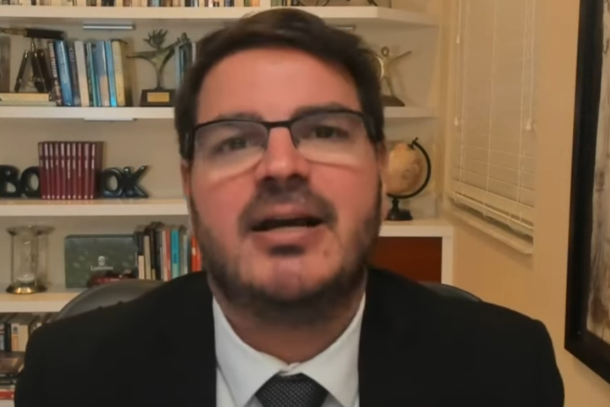 Jovem Pan prepara mais demissões antes da posse de Lula; veja detalhes