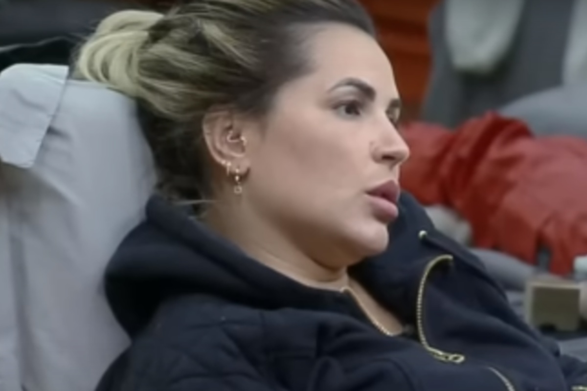 deolane bezerra séria em a fazenda 14