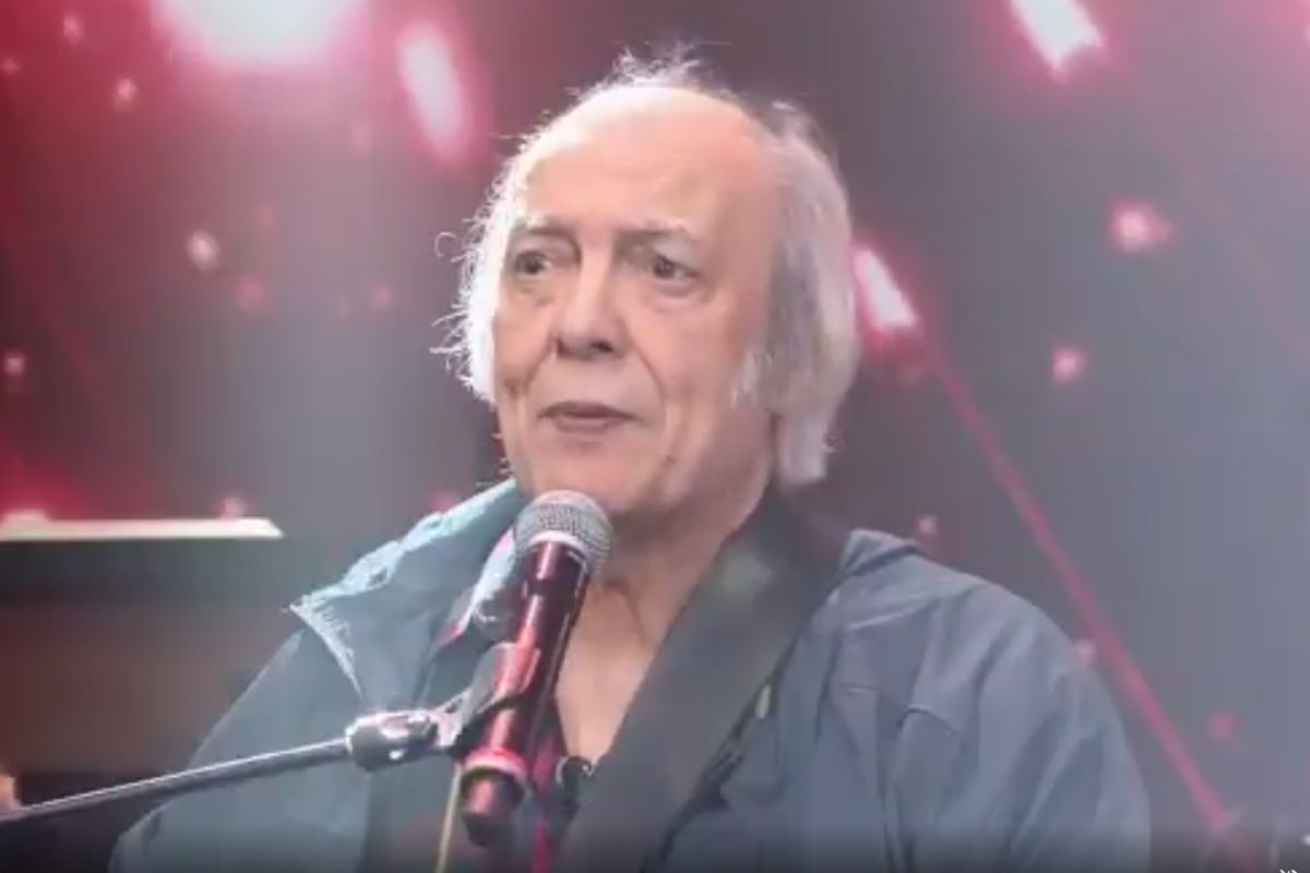 Erasmo Carlos cantando no Faustão na Band