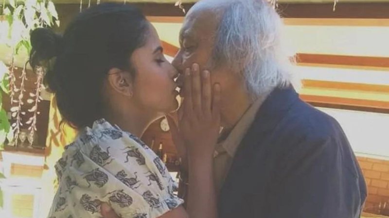 Erasmo Carlos morreu nos braços da esposa: “Implorei”