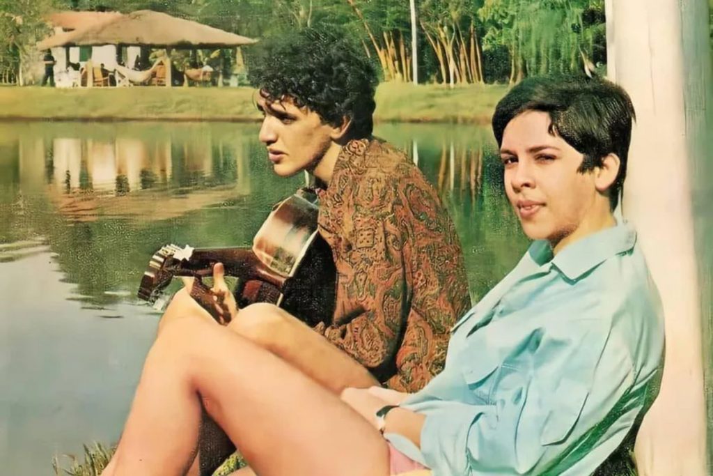 gal costa e caetano veloso no passado