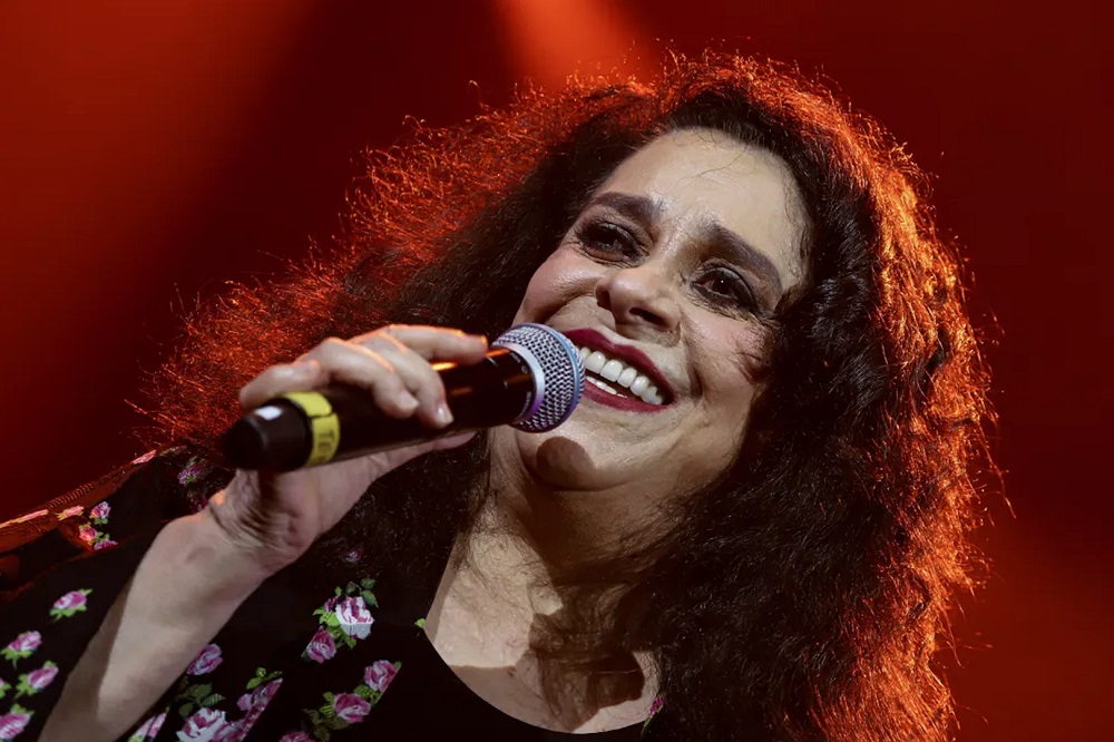 Famosos lamentam a morte de Gal Costa