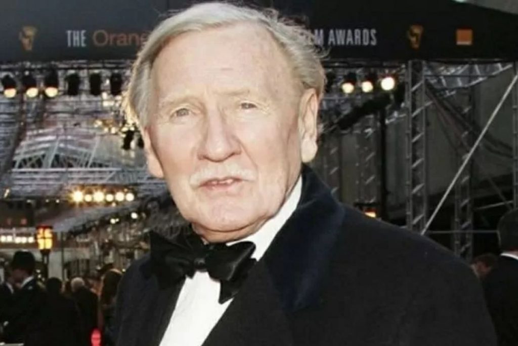 Leslie Phillips, ator que deu voz ao chapéu seletor de Harry Potter