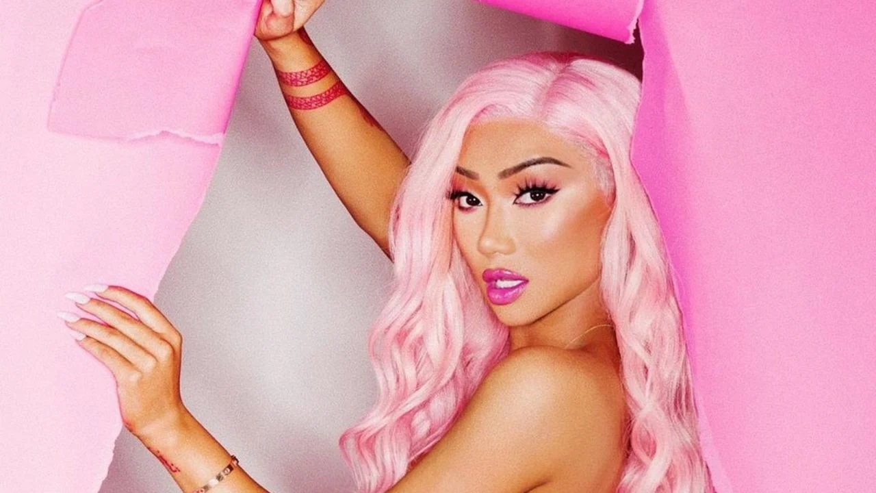 Influenciadora Nikita Dragun é presa em Miami acusada de agredir policial, diz TMZ