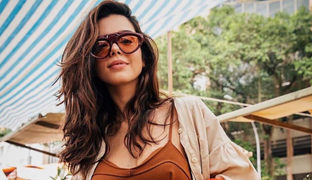 Giovanna Lancellotti é chamada de 'porpetinha' por figurinistas da Globo