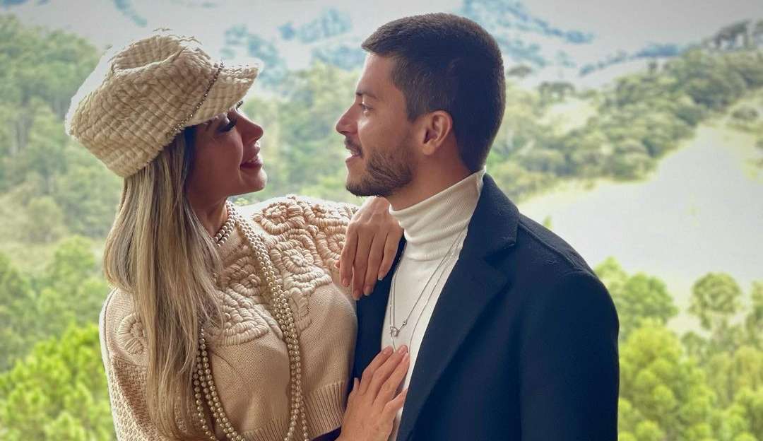 Arthur Aguiar quer reatar casamento com Maíra Cardi