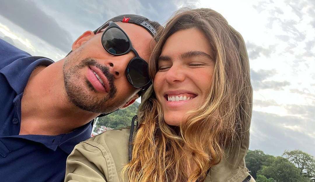 Cauã Reymond e Mariana Goldfarb acalmam fãs depois de terremoto na Indonésia