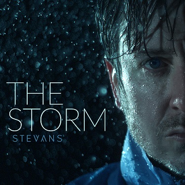 Descobertas Groover – STEVANS lança ”The Storm”