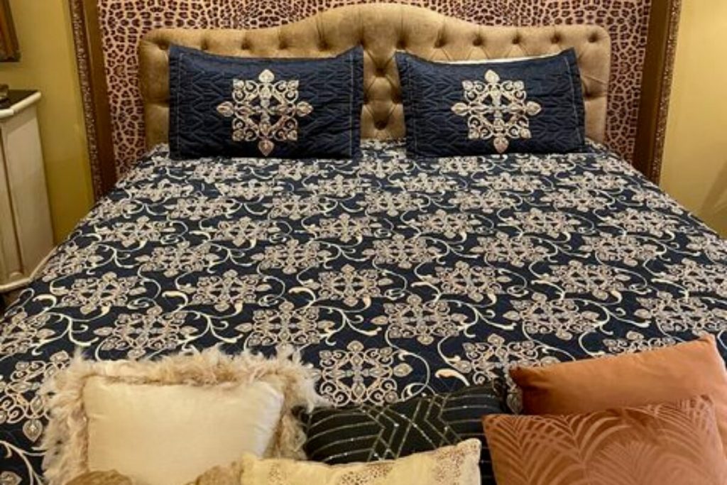 todas-as-flores-cama-de-zoe-1024x683-2 Cama de Zoé (Regina Casé), em Todas as Flores