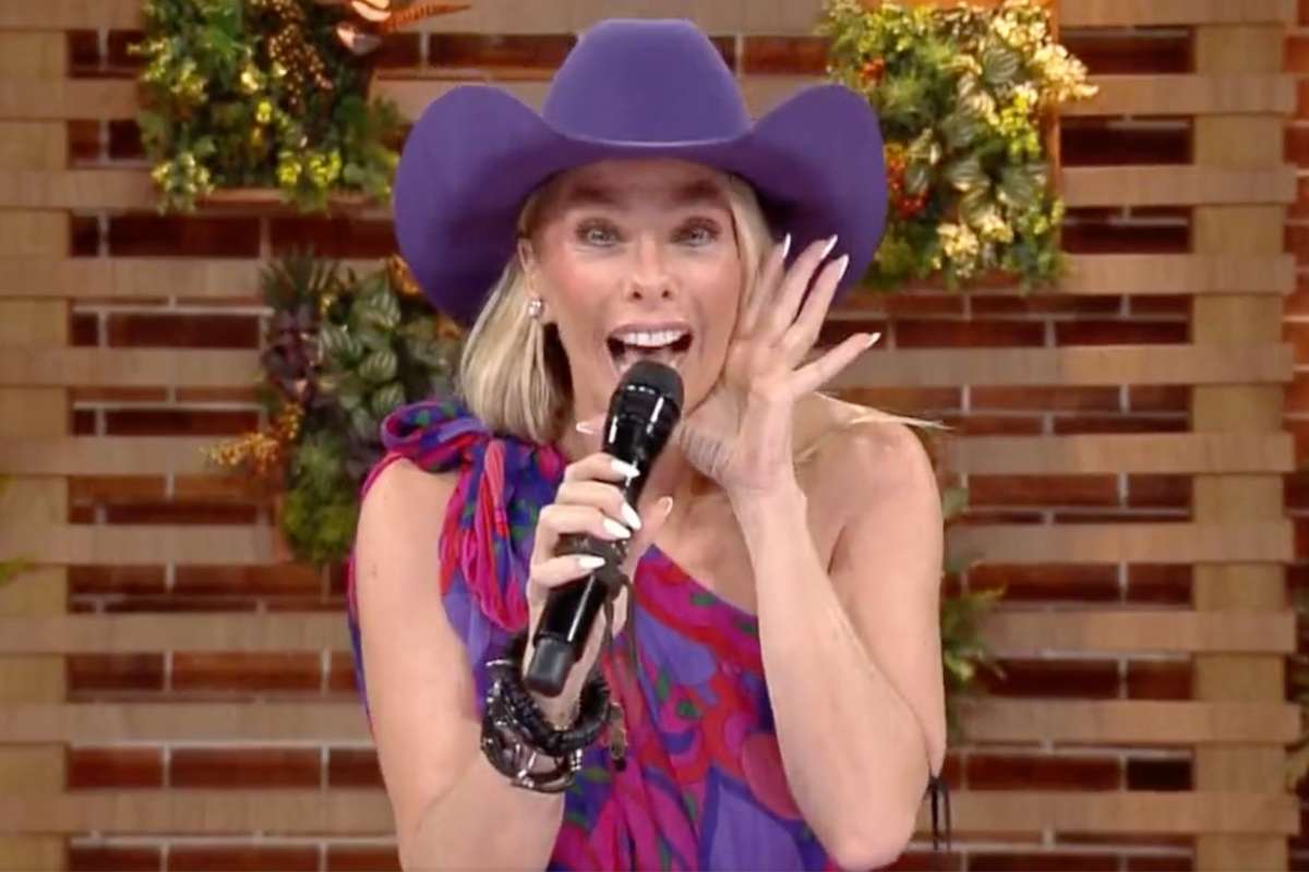 Adriane Galisteu revela roça falsa