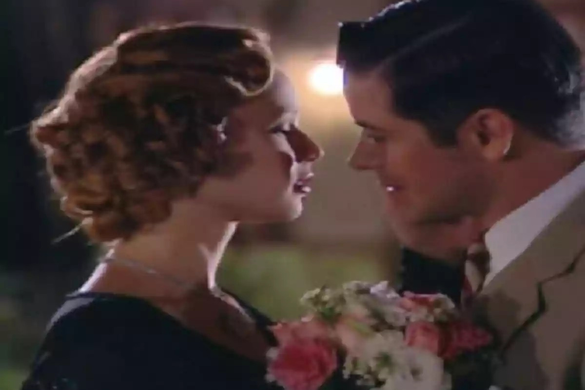 Ana Francisca (Mariana Ximenes) e Danilo (Murilo Benício) em Chocolate Com Pimenta
