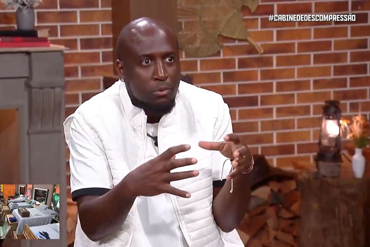 André Marinho comenta briga com Moranguinho