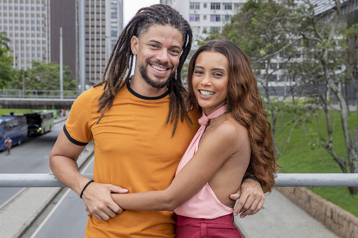 Ítalo (Paulo Lessa) e Clarice (Taís Araujo) em Cara e Coragem