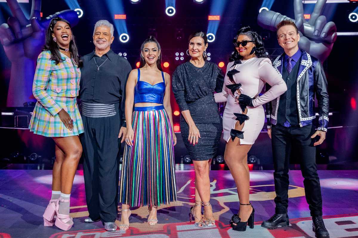 IZA, Lulu Santos, Thais Fersoza, Fátima Bernardes, Gaby Amarantos e Michel Teló no The Voice Brasil