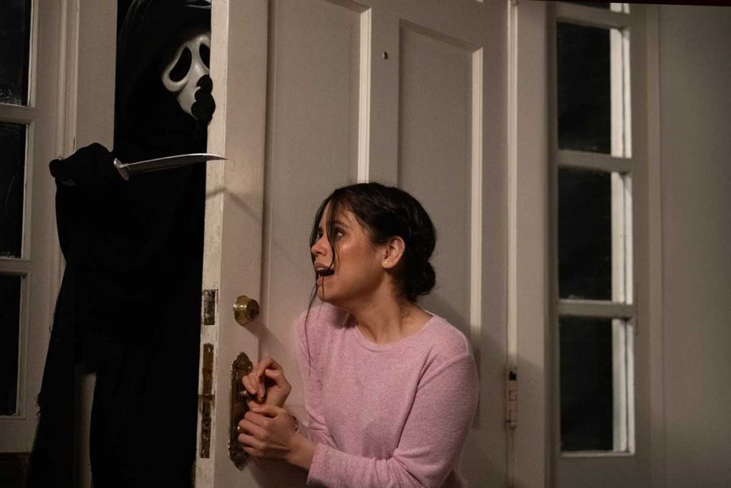 jenna-ortega-panico-1024x683-2 Jenna Ortega, em Pânico