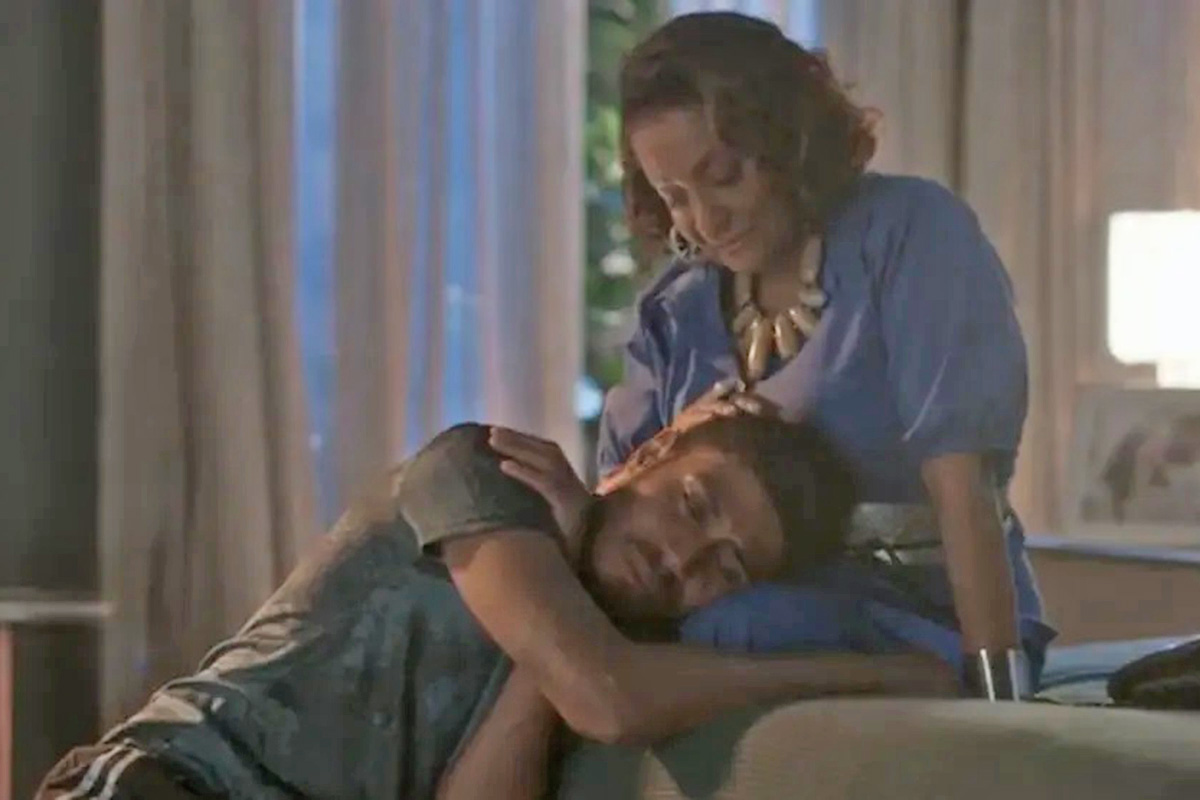 Leonardo (Ícaro Silva) e Martha (Claudia Di Moura) em Cara e Coragem