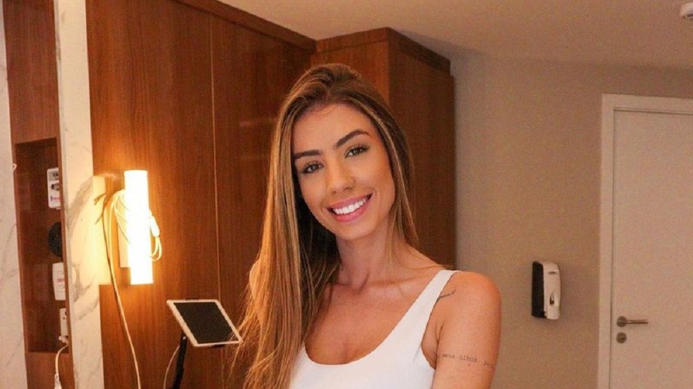 Ex de Whindersson, Maria Lina vai parar no hospital após derrota da seleção: “Tensa”