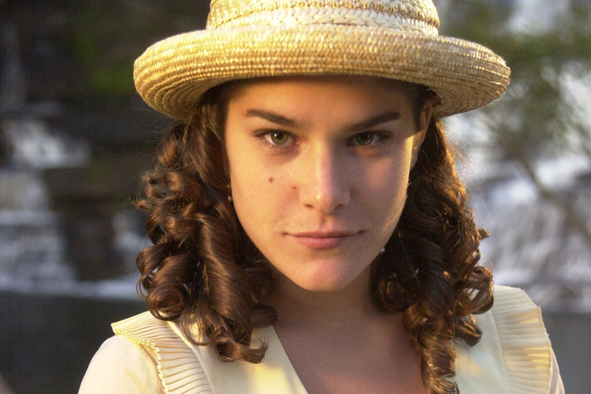 Olga (Priscila Fantin) em Chocolate Com Pimenta