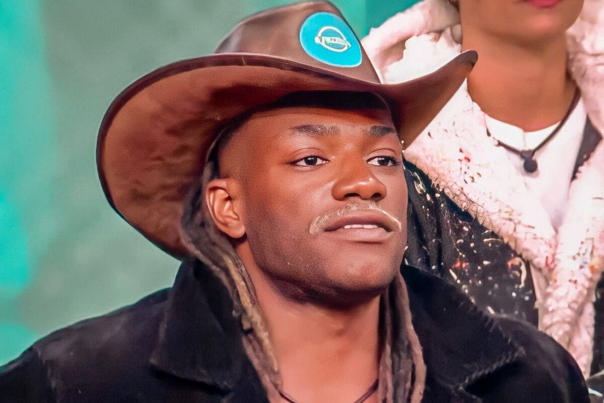 Pelé Milflows com o chapéu de fazendeiro