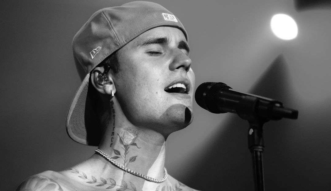 Justin Bieber critica marca por usar seu nome em produtos: 'Não aprovei'