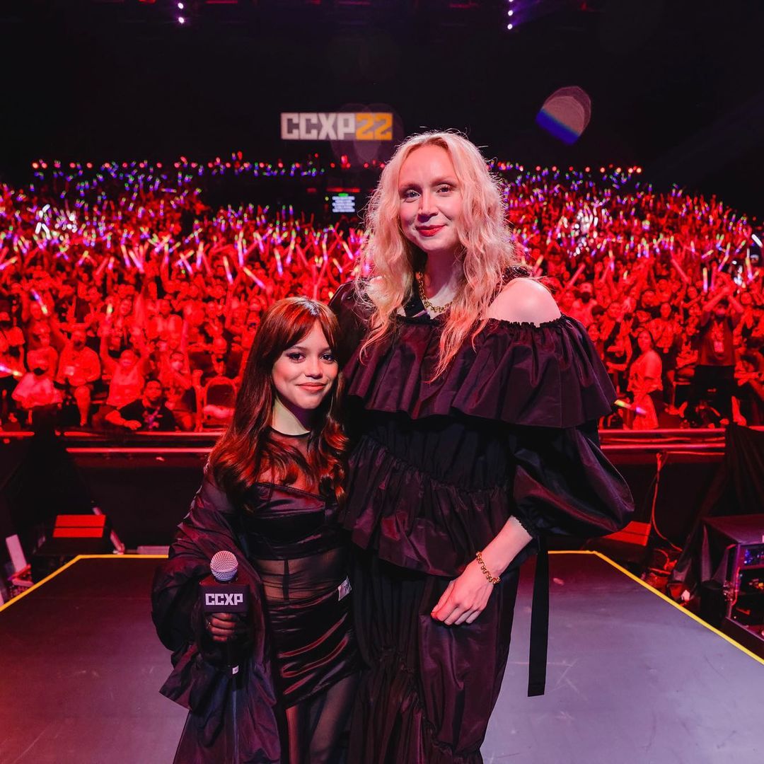 Jenna Ortega e Gwendoline. Foto:Reprodução/Instagram/@netflixbrasil