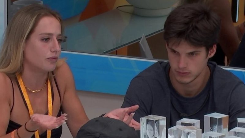 BBB23: Gabriel Fop pergunta para Bruna Griphao: “Não era você que tinha HPV?”