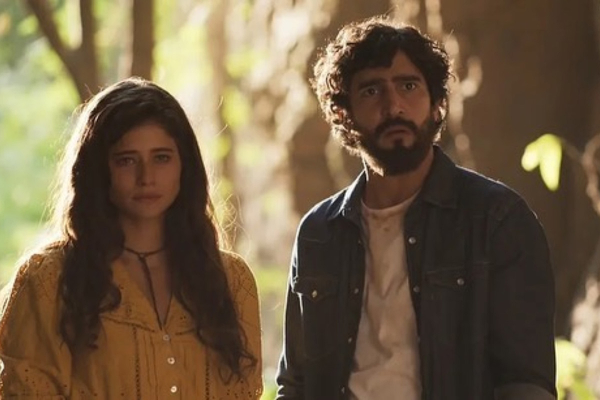 Candoca (Isadora Cruz) e Tertulinho (Renato Góes) em Mar do Sertão