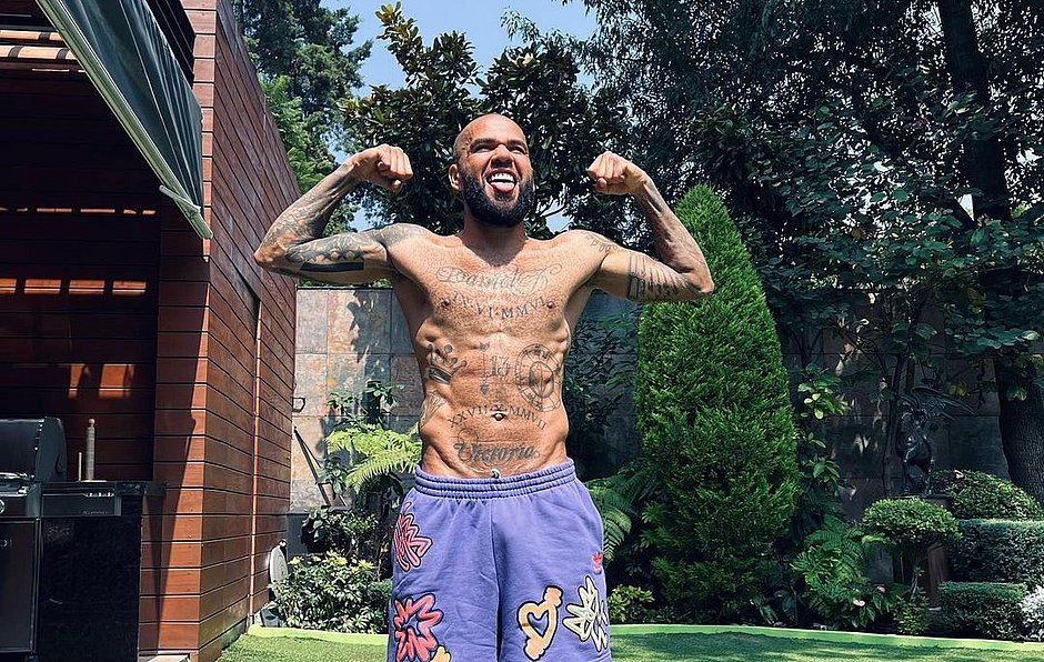 Tatuagem íntima foi decisiva para prisão preventiva de Daniel Alves Fofocas e Famosos