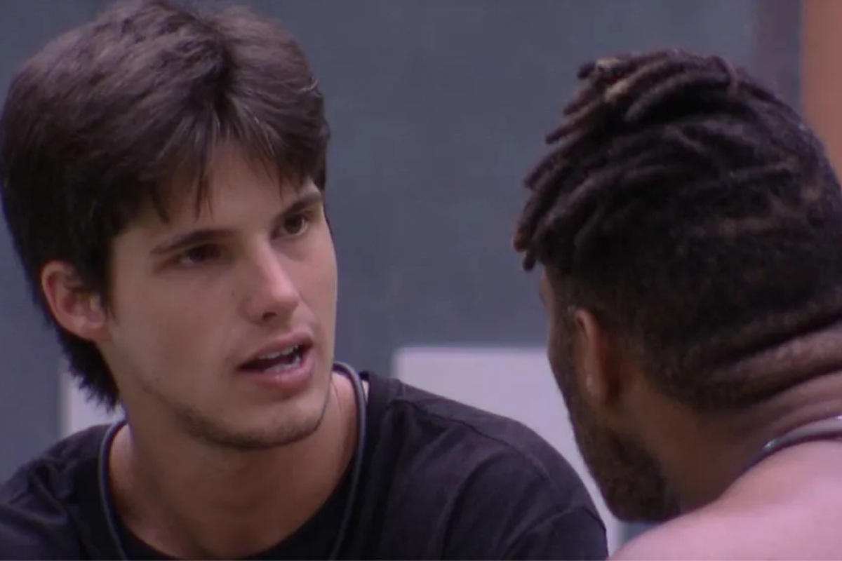 gabriel e fred nicácio conversando no bbb23