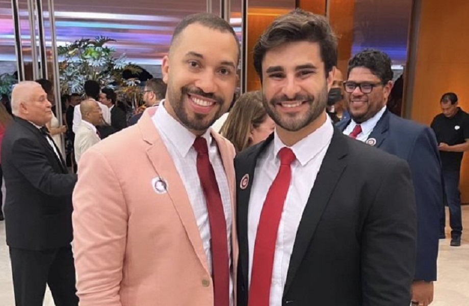 Novo casal? Gil do Vigor se declara para sobrinho de Dilma Rousseff e web aponta romance: “Meu marido”