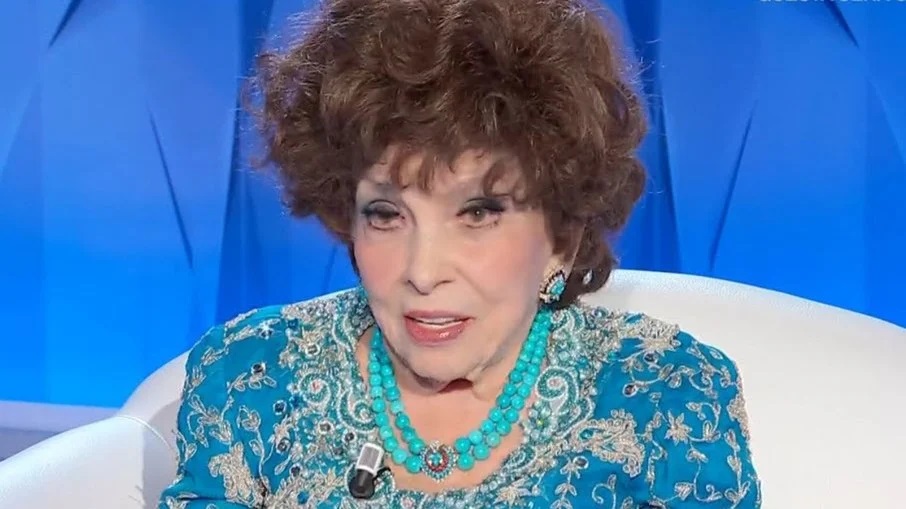 Ícone do cinema pós-guerra, atriz italiana Gina Lollobrigida morre aos 95 anos