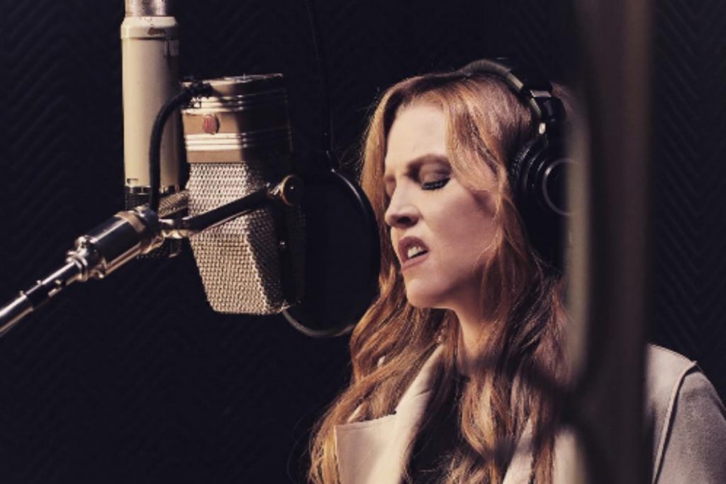 lisa-marie-presley-1024x683-1 LISA MARIE PRESLEY