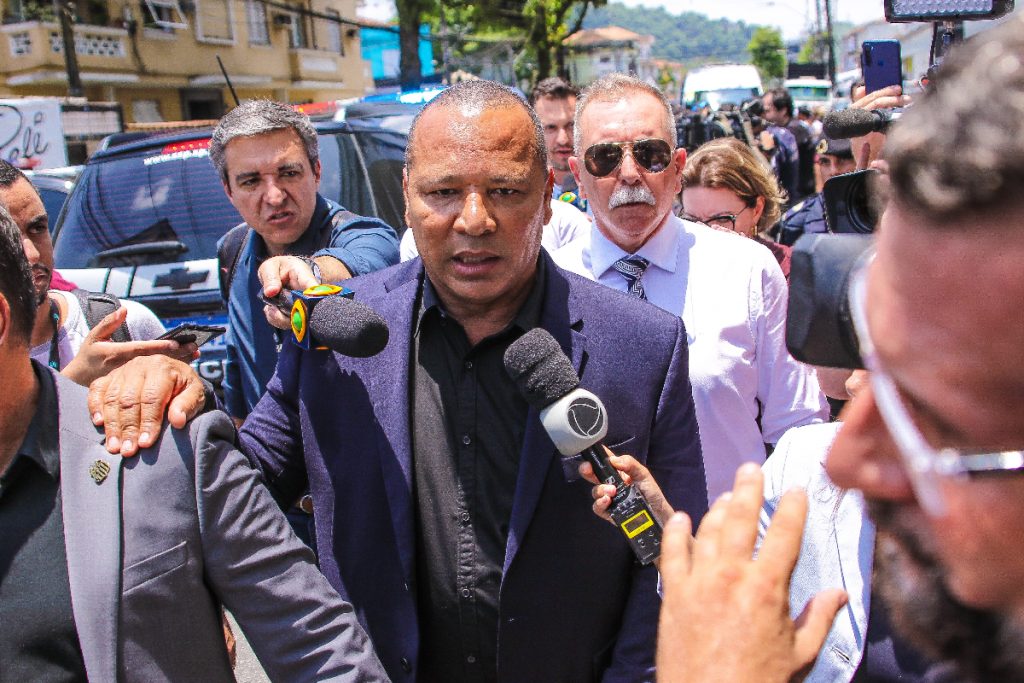 neymar-pai-velorio-pele-1-1024x683-1